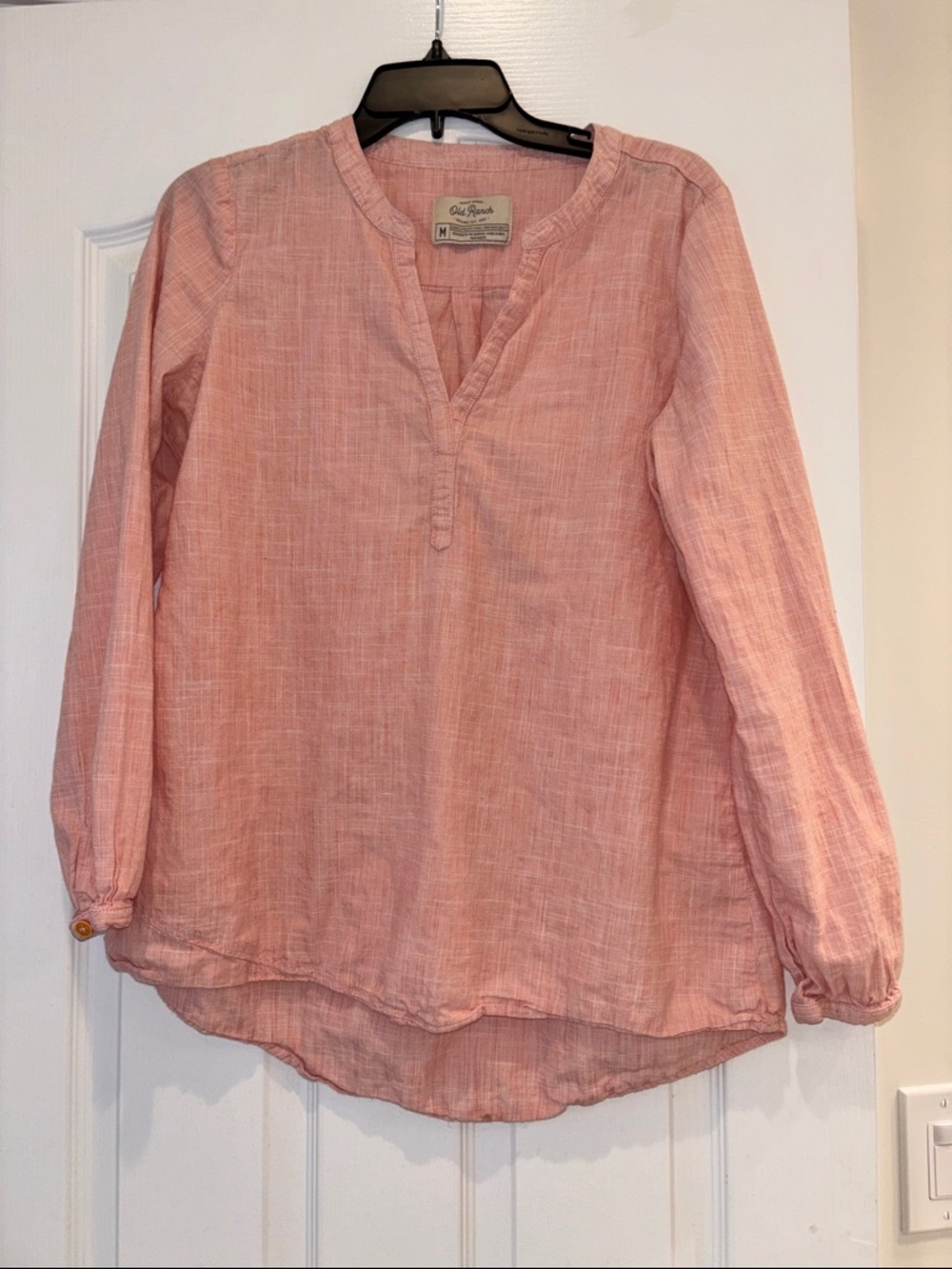 Old Ranch Pink Long-Sleeve V-Neck Tunic Blouse
